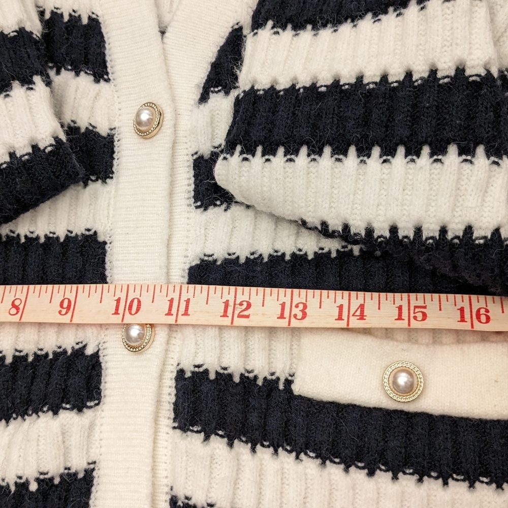 Vintage stripes cardigan - Picture 2 of 8